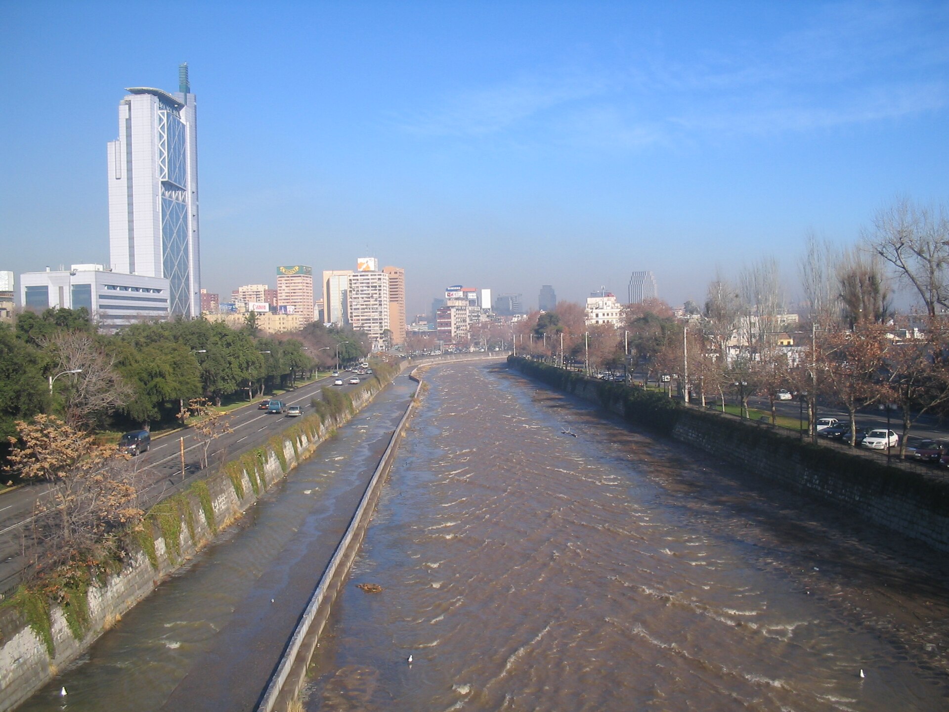 Río Mapocho y Costanera Andrés Bello